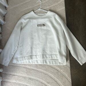 XL women’s crewneck w/cute design